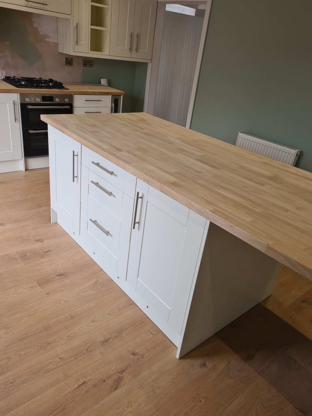 Completed — oak island worktop detail