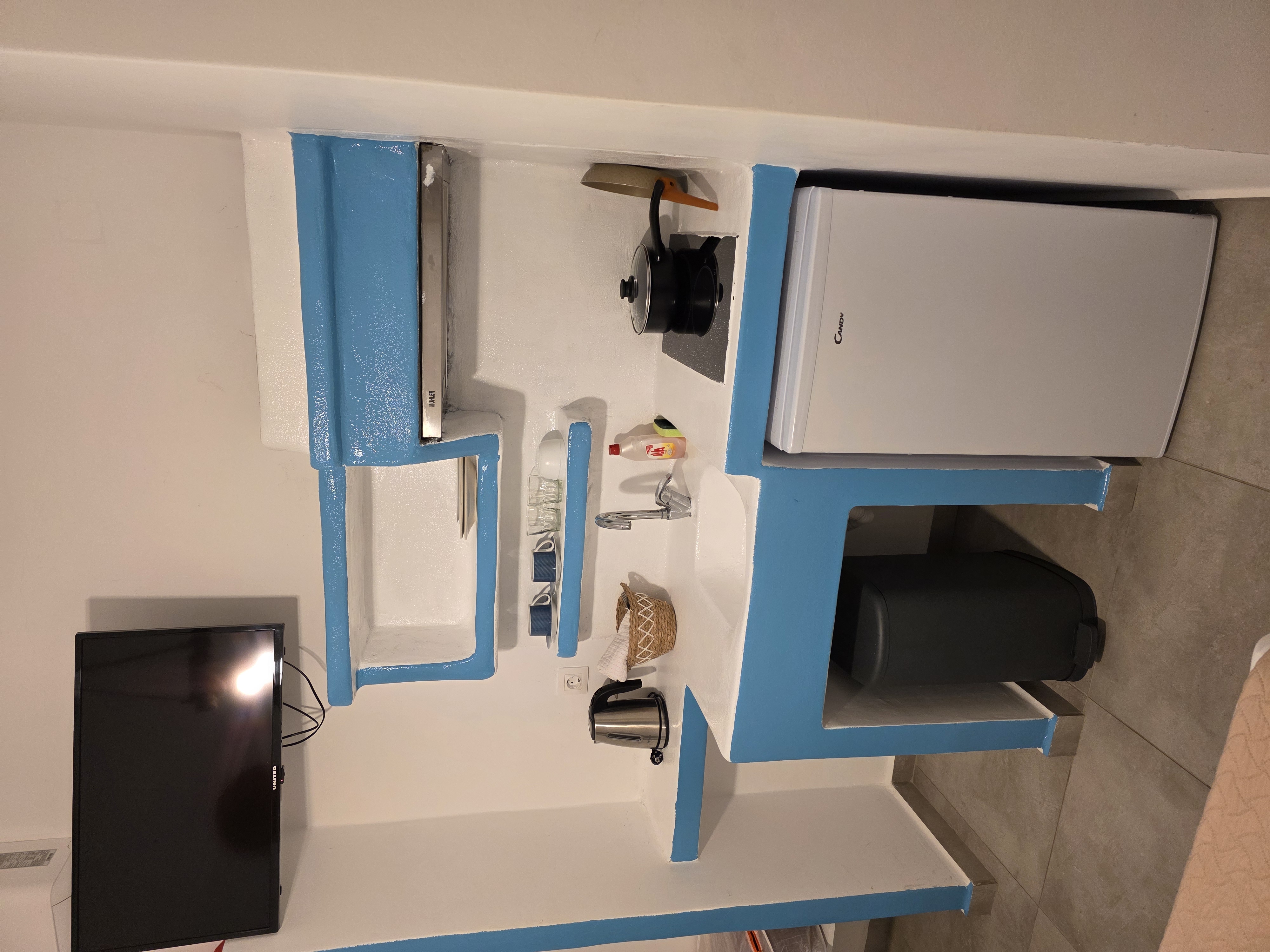 Kitchenette with blue trim