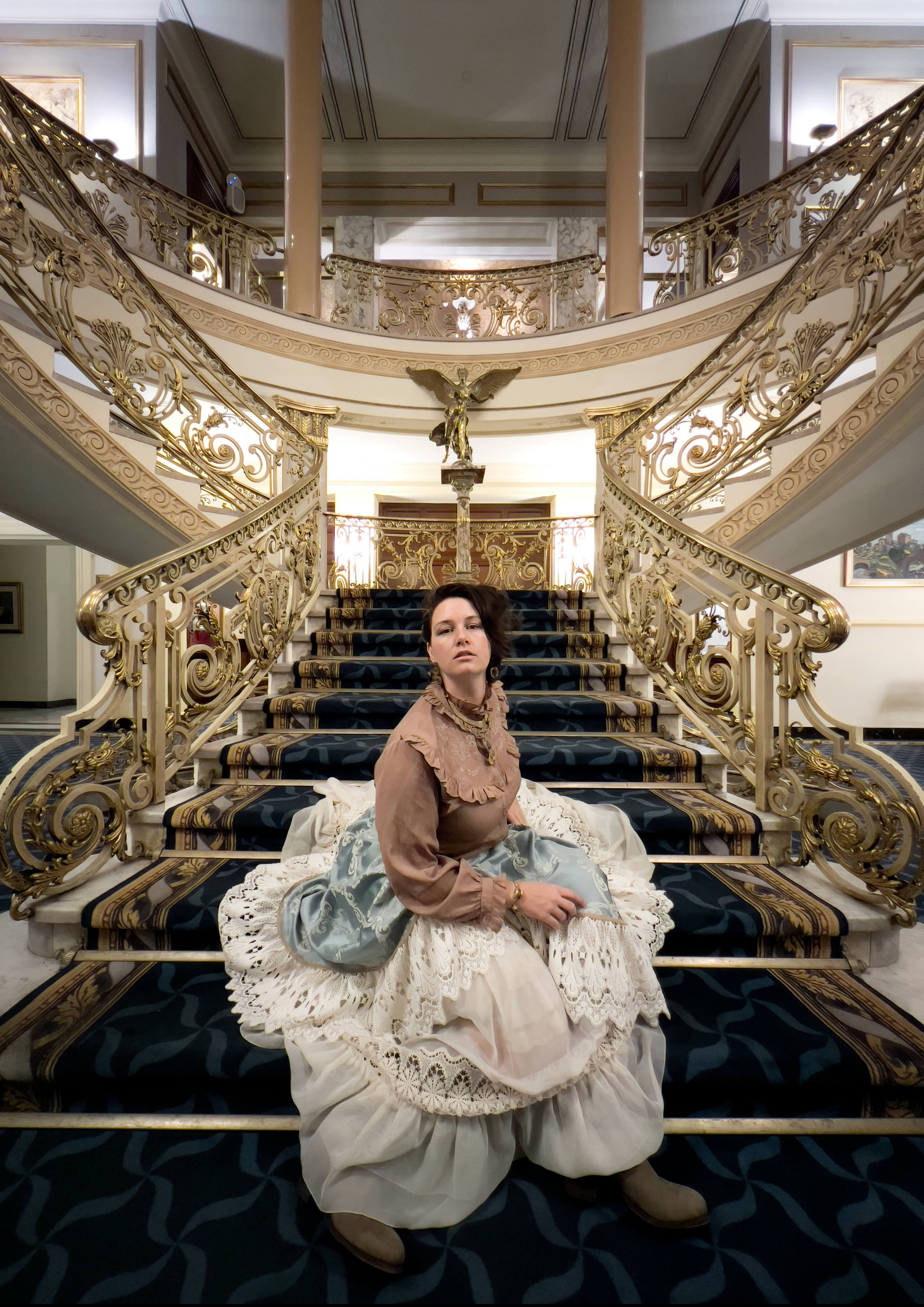 Remote headshot session - Barcelona, elegant portrait on grand staircase