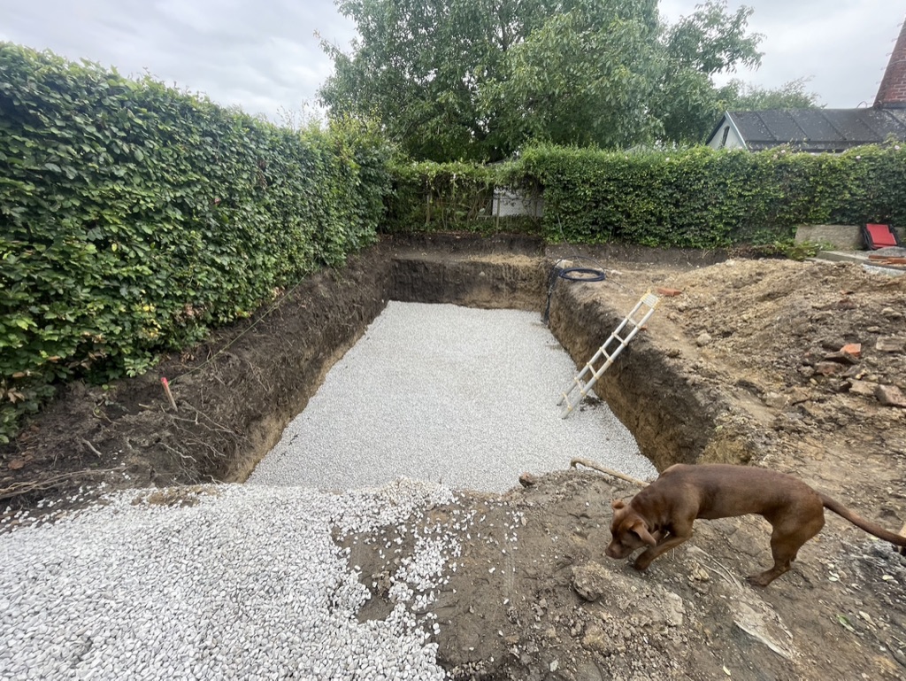 Poolgrävning projekt bild 3