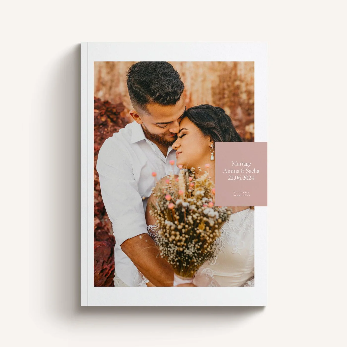 Sublime Softcover — capa retrato com label, casamento