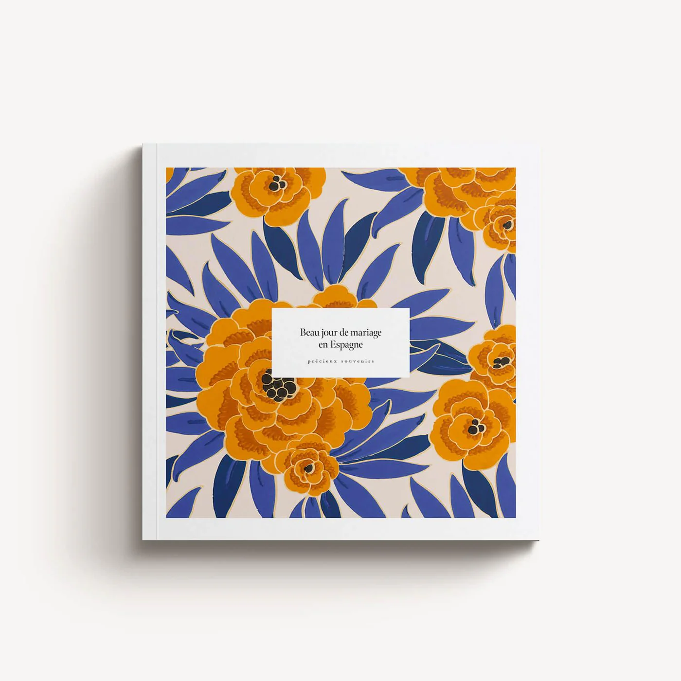 Sunny Petals Softcover — capa quadrada com padrão floral
