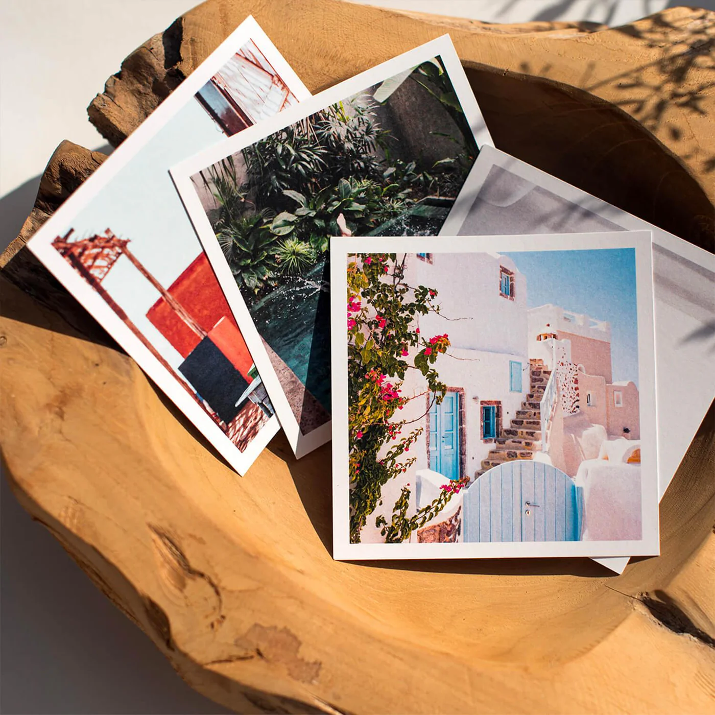 Square Print Set — impressões quadradas numa taça de madeira