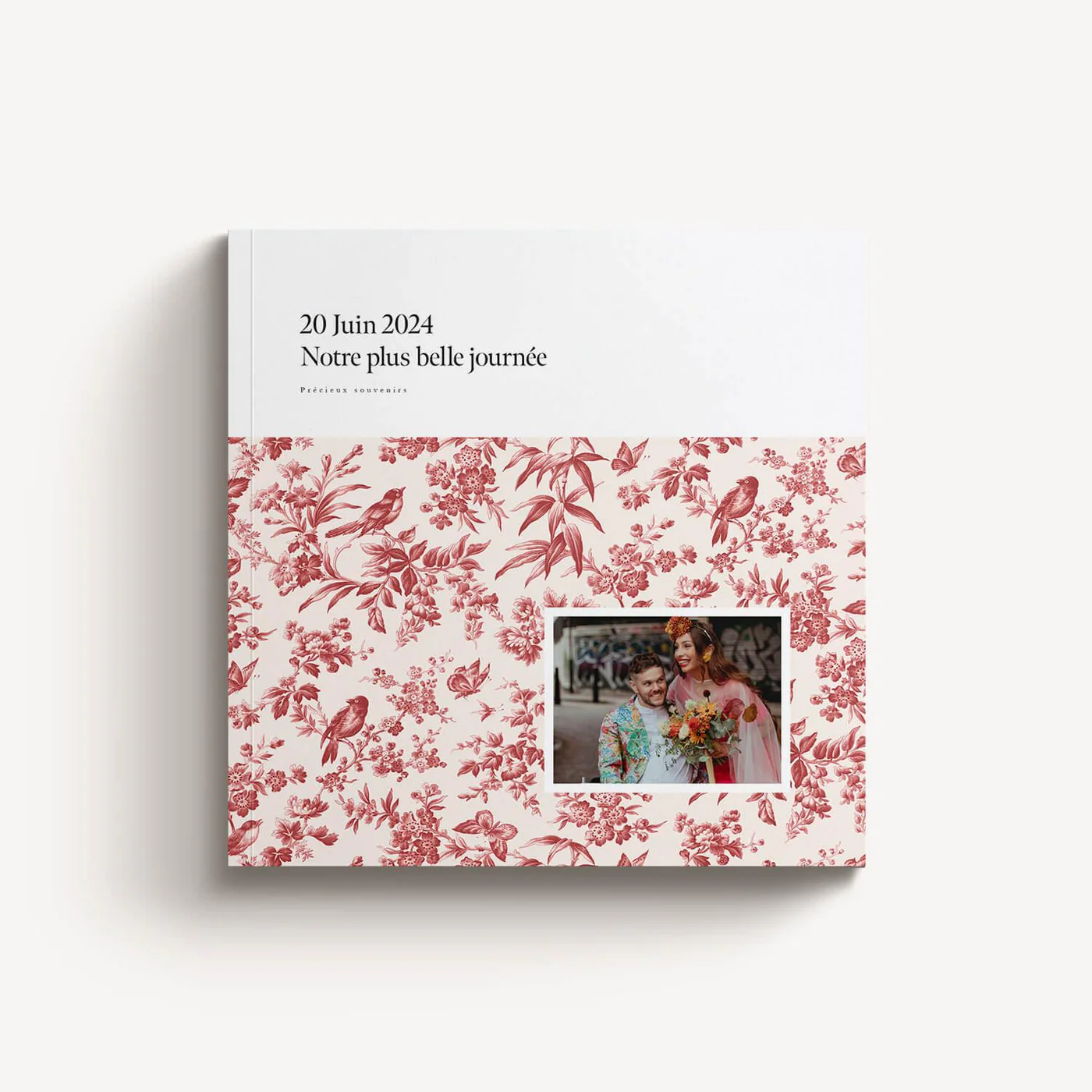 Vermeil Paradise Softcover — capa quadrada com toile vermelha e pássaros