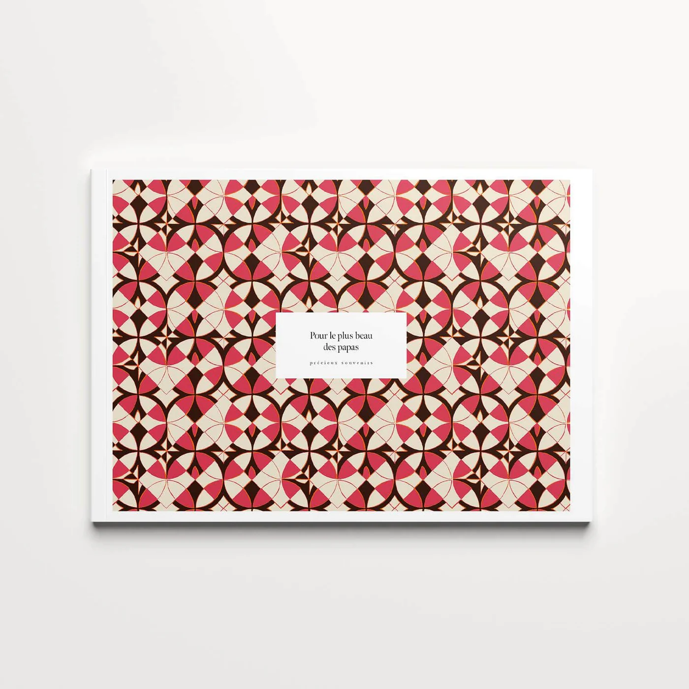 Rosette Softcover — capa paisagem com padrão geométrico vermelho e preto