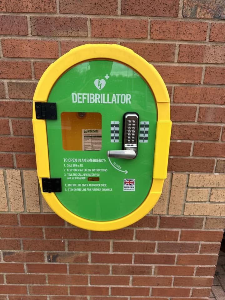 External defibrillator unit installation