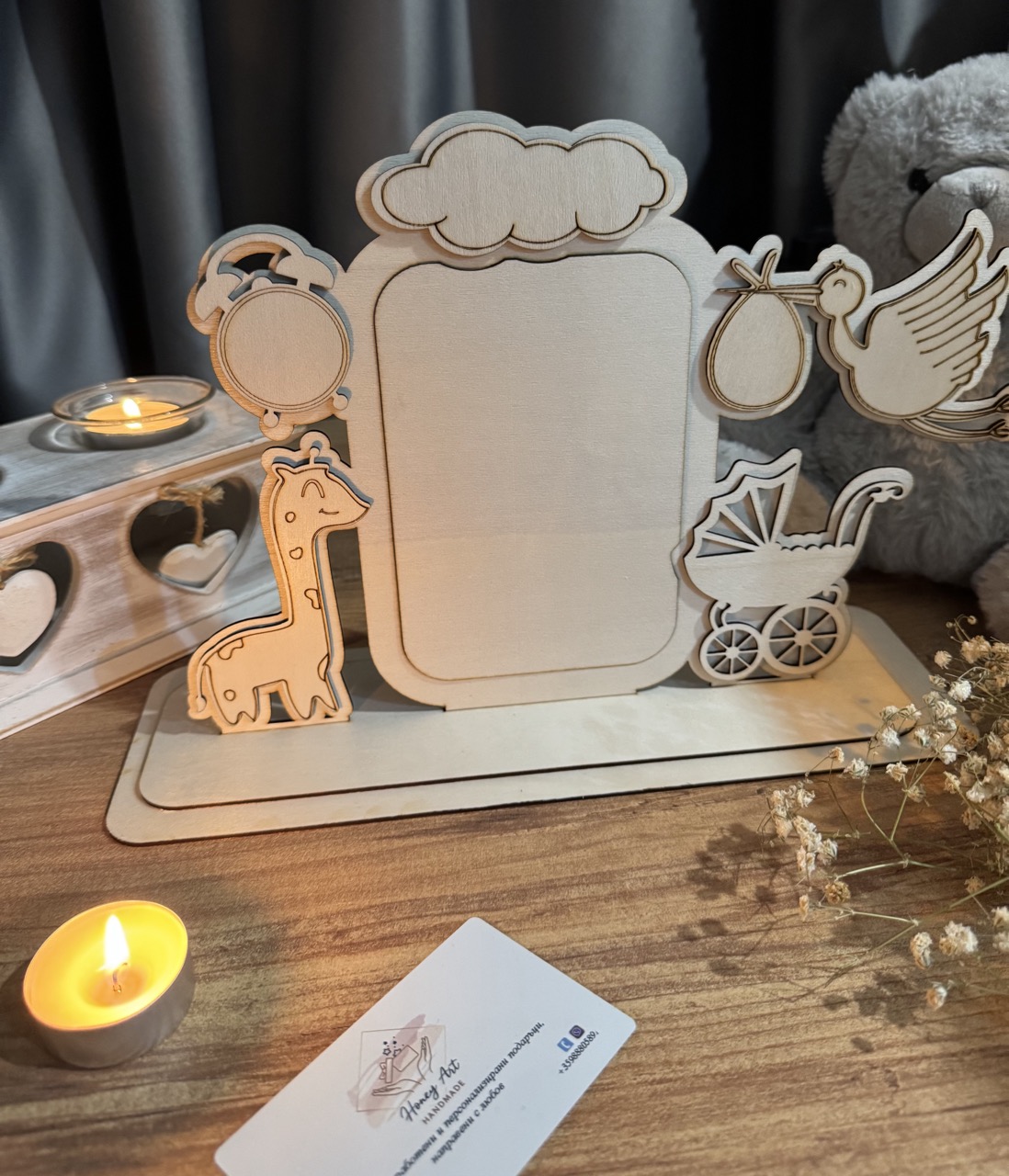 Дървена рамка за бебе с щъркел и количка - Honey Art Handmade