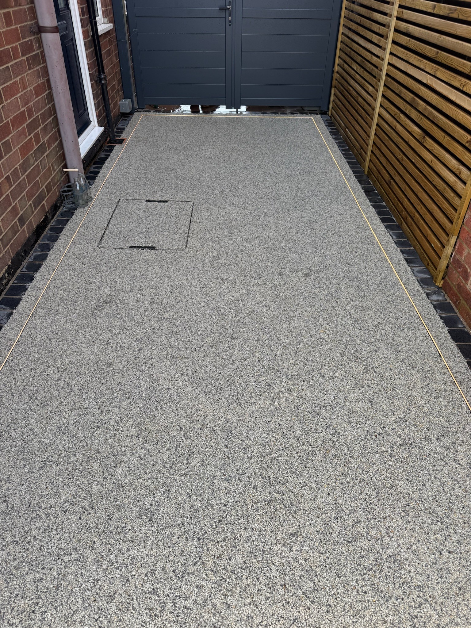 GARDEN BUILD