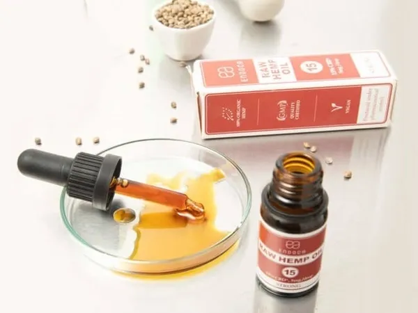 Endoca Raw Hemp Oil CBD ürünü