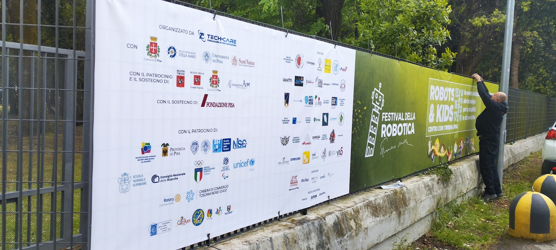 Striscione XXL occhiellato per evento Robotica presso Centro Coni Tirrenia (PI)