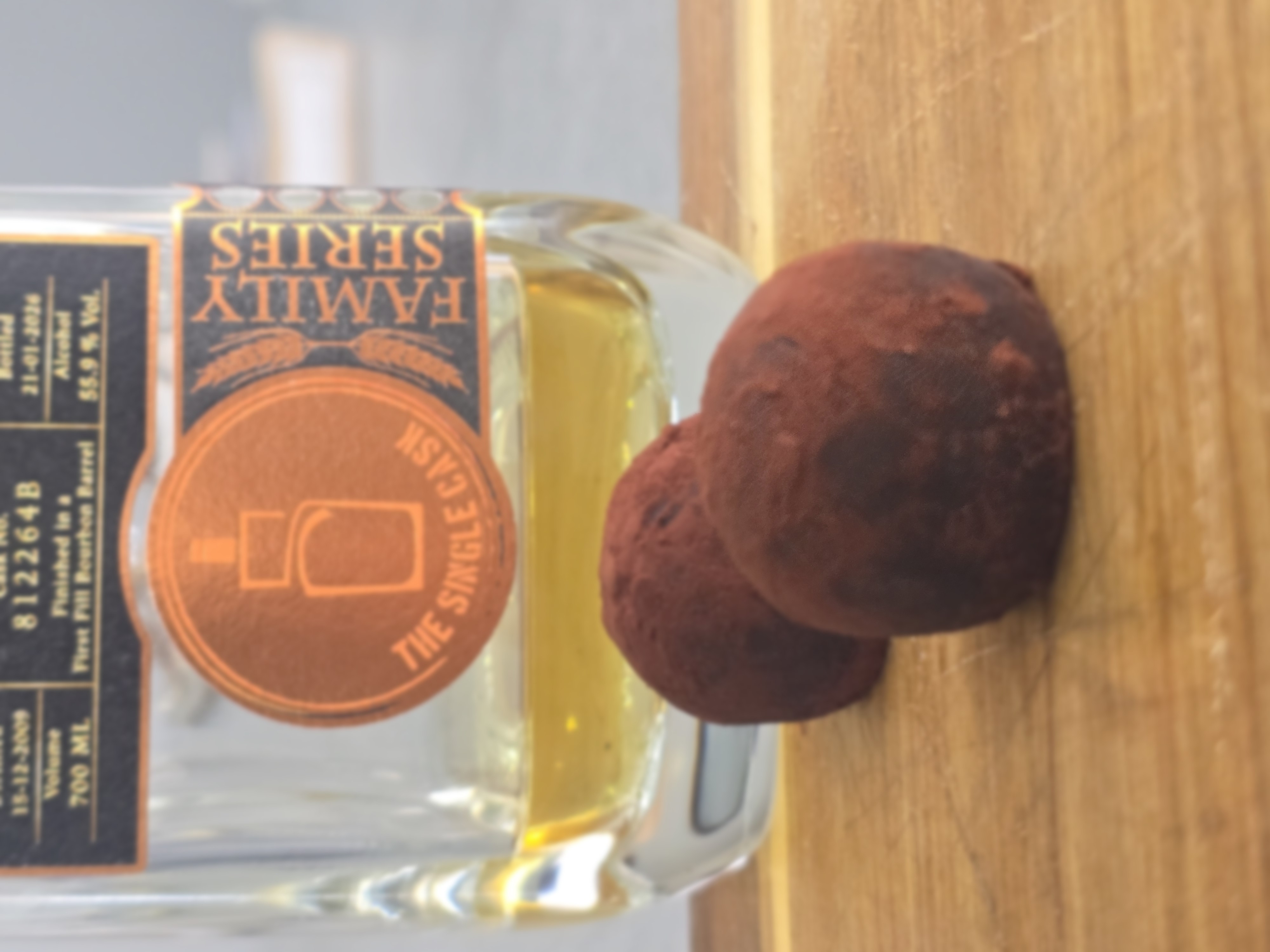 Inchgower 16 Year Old whisky paired with dark chocolate truffles