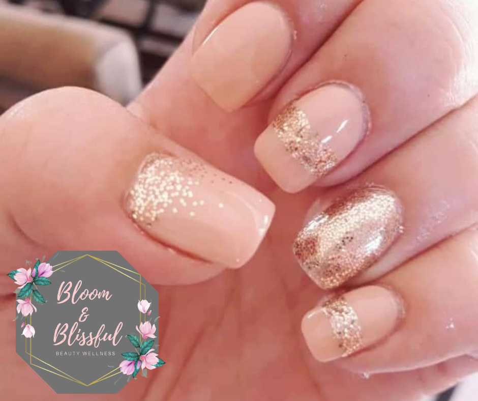 Nude nails with rose gold glitter ombre by Emmie