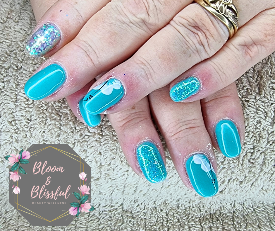 Turquoise teal nails with glitter and white feather art accent by Emmie