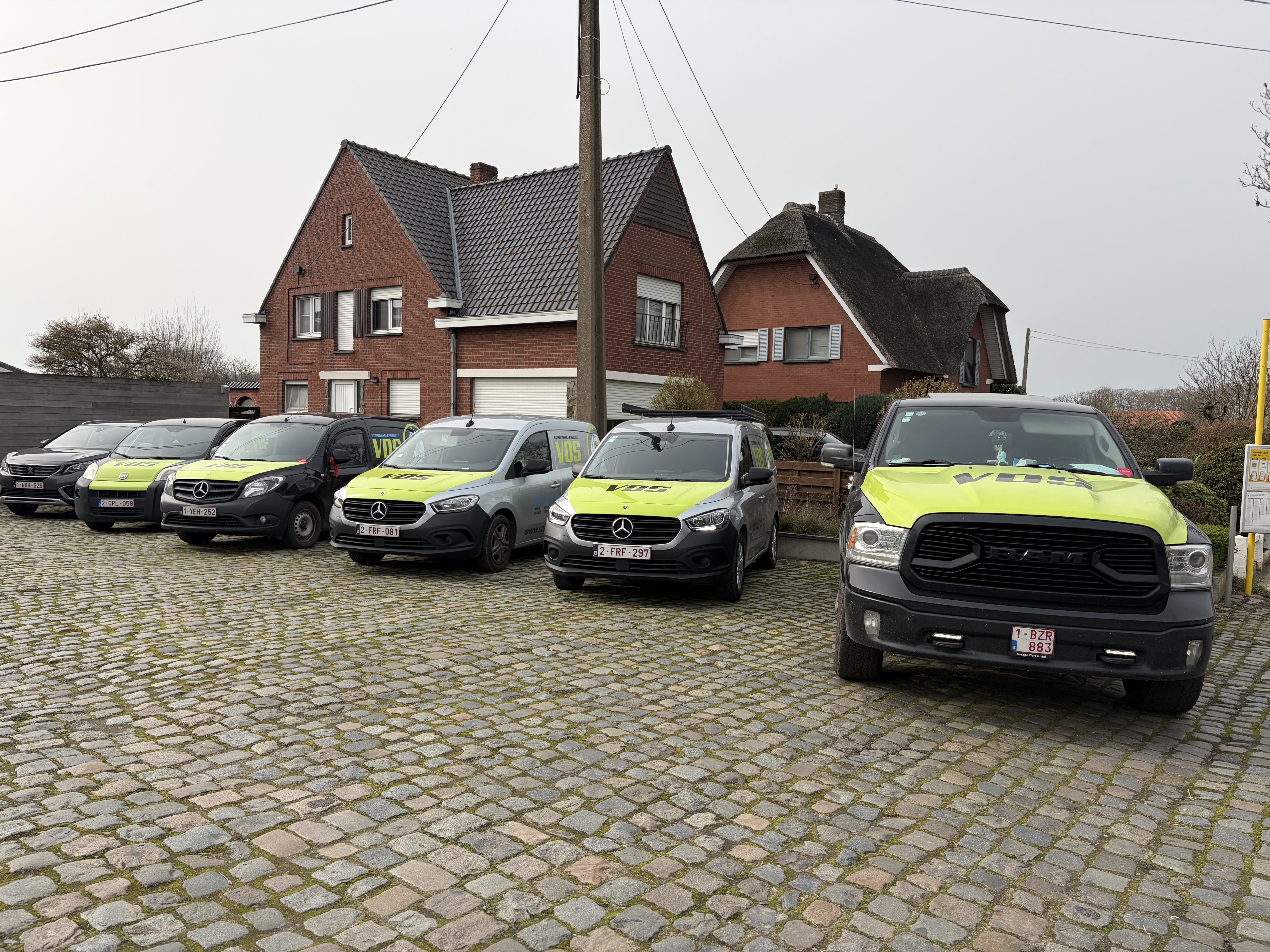 VDS Schoonmaakbedrijf wagenpark — professionele reinigingswagens
